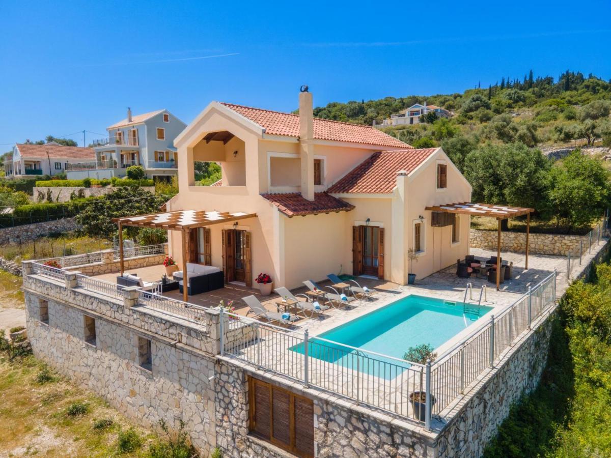Guiscardos Luxury Villa Fiskardo Eksteriør billede